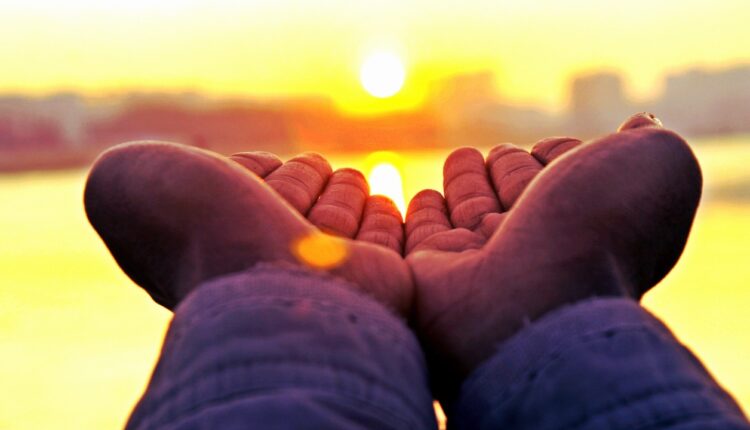 hand-sun